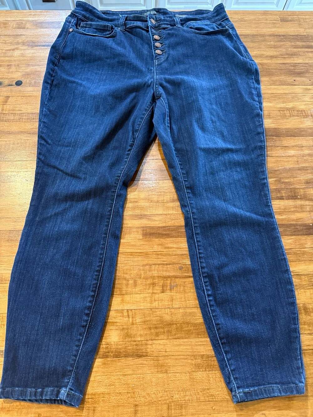 Judy Blue Skinny Fit High-Rise Button Fly Jeans, Size 18W, Dark Wash (g17) - Picture 2 of 6